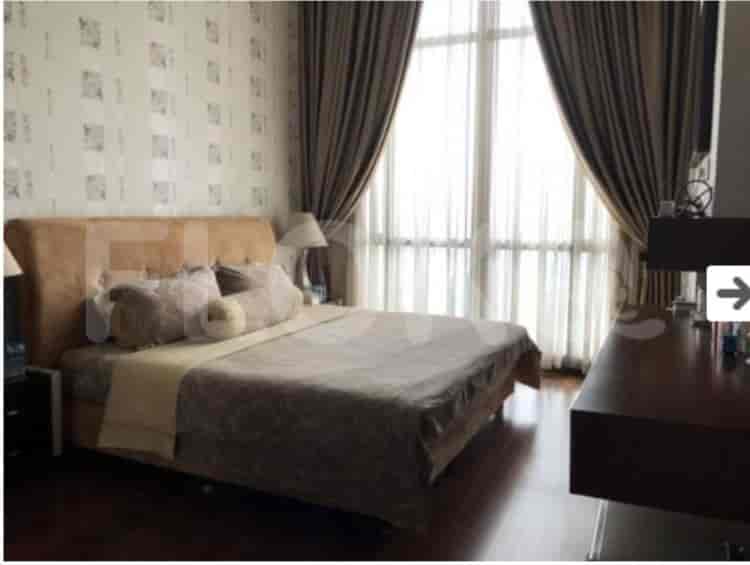 Tipe 3 Kamar Tidur di Lantai Tinggi untuk disewakan di Senayan Residence - fse331 2