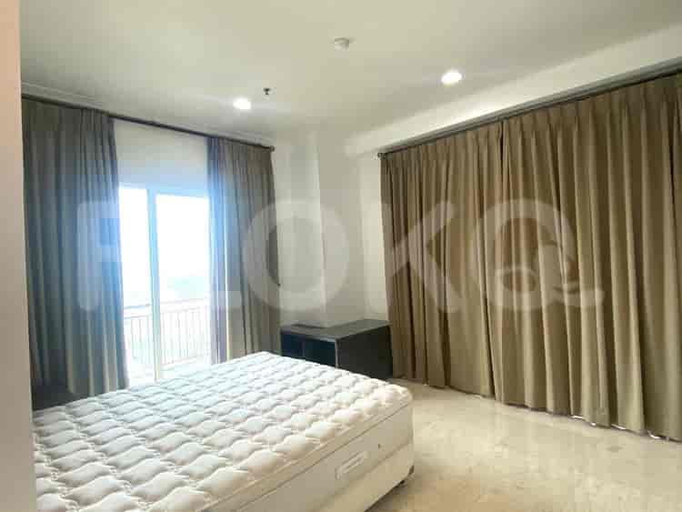 3 Bedroom on Middle Floor for Rent in Senayan Residence - fse50a 5