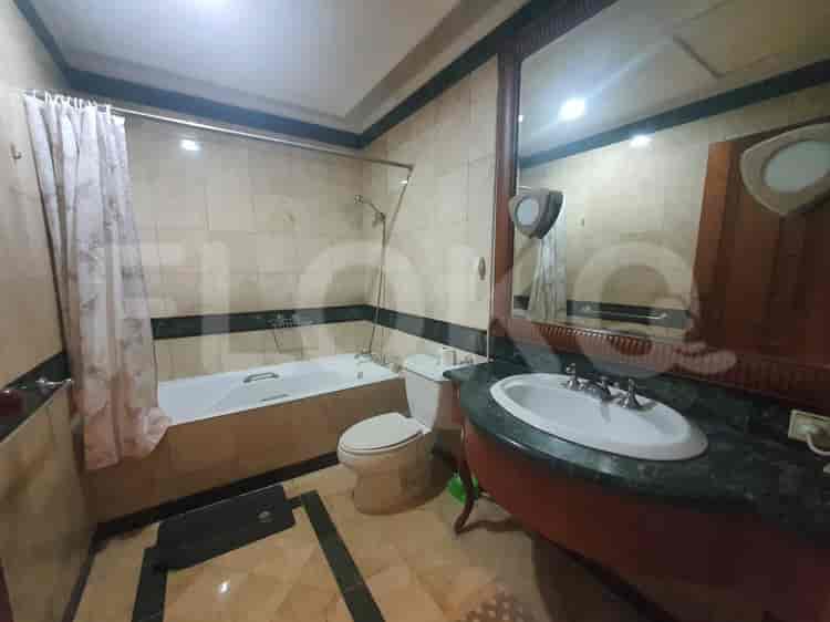 3 Bedroom on Low Floor for Rent in Somerset Grand Citra Kuningan - fku37c 4