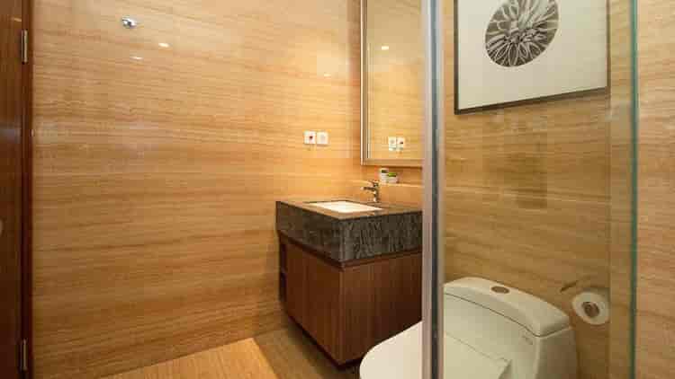 1 Bedroom on Low Floor for Rent in South Hills Apartment - fkuc44 7