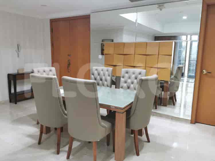 3 Bedroom on Middle Floor for Rent in Sudirman Mansion Apartment - fsu87b 2