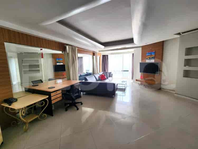 Tipe 3 Kamar Tidur di Lantai Tinggi untuk disewakan di Taman Anggrek Residence - ftacbe 3