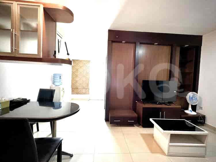 Tipe 2 Kamar Tidur di Lantai Rendah untuk disewakan di Taman Rasuna Apartemen - fkua68 2
