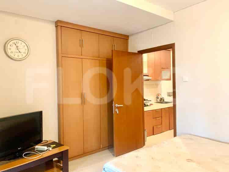 Tipe 1 Kamar Tidur di Lantai Menengah untuk disewakan di Thamrin Residence Apartemen - fthd28 4