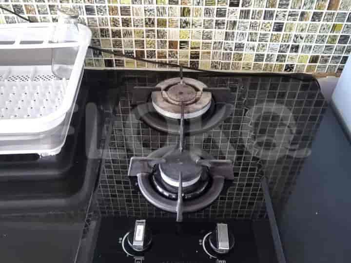 Tipe 1 Kamar Tidur di Lantai Menengah untuk disewakan di Thamrin Residence Apartemen - fth9dd 16