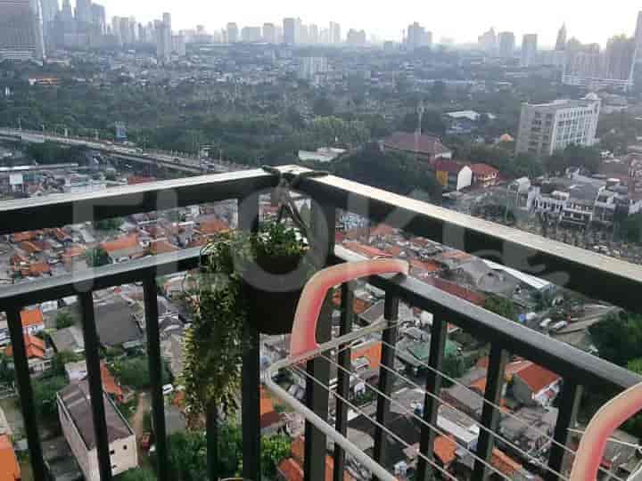 Tipe 1 Kamar Tidur di Lantai Menengah untuk disewakan di Thamrin Residence Apartemen - fth9dd 3