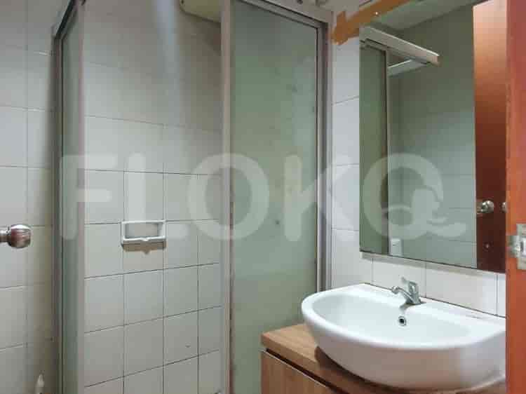 Tipe 2 Kamar Tidur di Lantai Tinggi untuk disewakan di Thamrin Residence Apartemen - fth38a 5