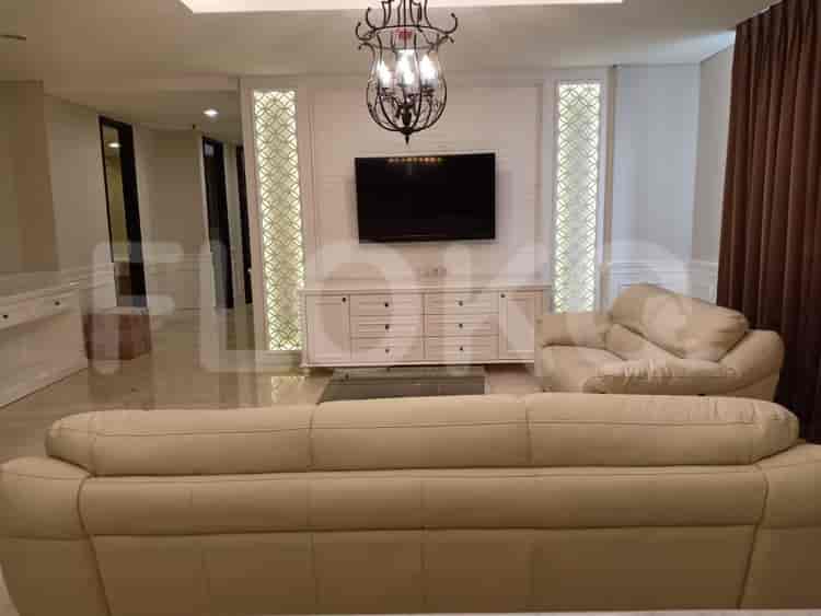 3 Bedroom on Middle Floor for Rent in The Grove Apartment - fku059 1