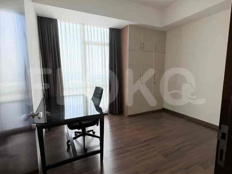 Tipe 2 Kamar Tidur di Lantai Menengah untuk disewakan di The Kensington Royal Suites - fke87f 7