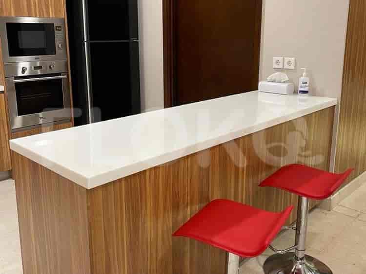 Tipe 3 Kamar Tidur di Lantai Rendah untuk disewakan di The Kensington Royal Suites - fke86b 2