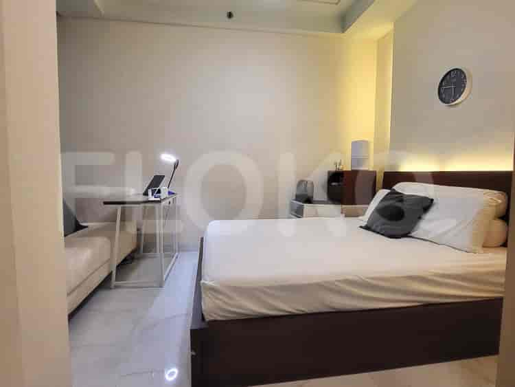 2 Bedroom on Middle Floor for Rent in The Peak Apartment - fsu635 4