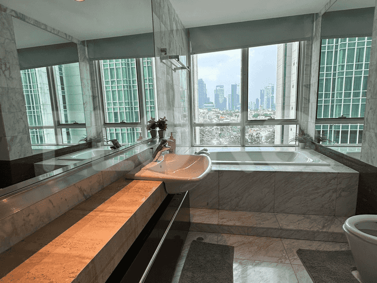 3 Bedroom on Middle Floor for Rent in The Peak Apartment - fsu994 6