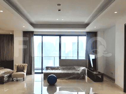 Tipe 3 Kamar Tidur di Lantai Tinggi untuk disewakan di The Regent Residences - fsuad3 1