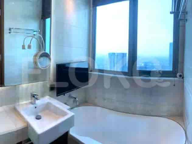 Tipe 3 Kamar Tidur di Lantai Tinggi untuk disewakan di The Windsor - fpu92e 8