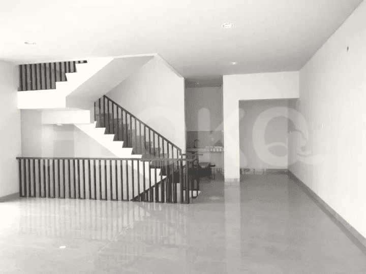 360 sqm, shophouse for rent in Northbridge Business Center, BSD - RKRe39 4