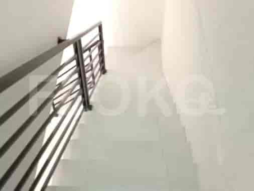 215 sqm, shophouse for rent in Kranggan, Bekasi - RKR7c6 2