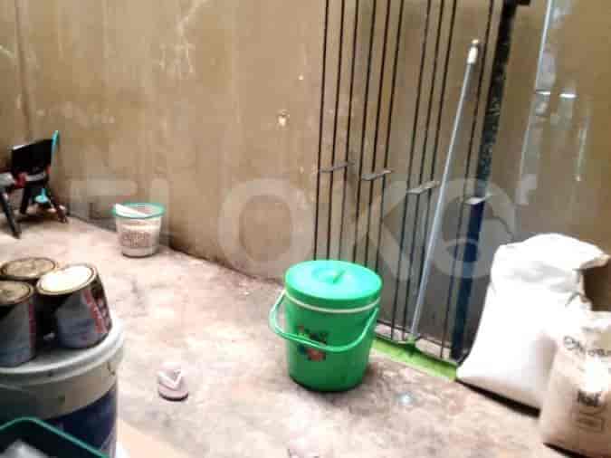 240 sqm, shophouse for rent in Grand Wisata, Bekasi - RKRb05 7
