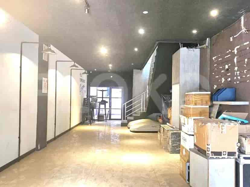 216 sqm, shophouse for rent in Ruko Festival, Sultan Agung, Bekasi 8