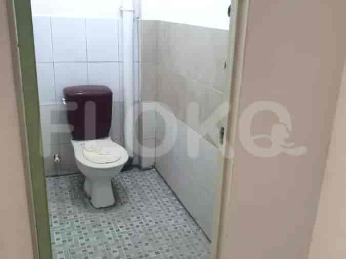 250 sqm, shophouse for rent in Taman Narogong Indah, Bekasi - RKR8e5 7