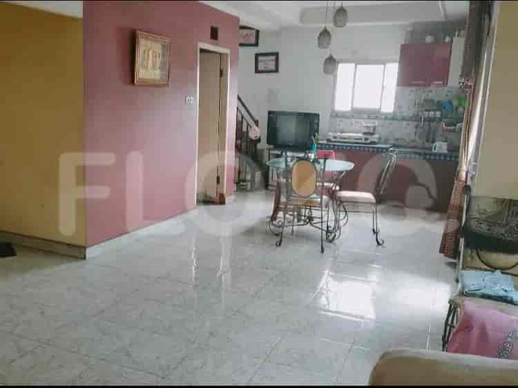 Disewakan Ruko Luas 100 m2 di Tanah Sereal, Bogor - RKRe38 4