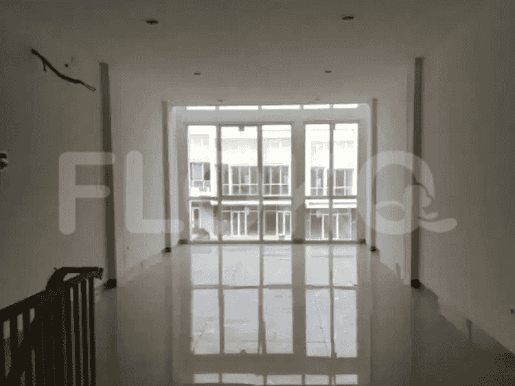 131 sqm, shophouse for rent in Gunung Putri, Bogor - RKR504 2