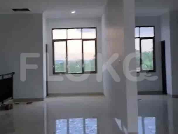 Disewakan Ruko Luas 200 m2 di Cileungsi, Bogor - RKRea1 3