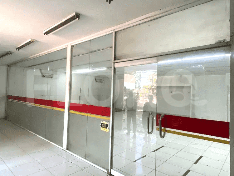 210 sqm, shophouse for rent in Raya Celeungsi Jonggol, Bogor - RKRec6 2