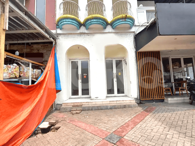 80 sqm, shophouse for rent in Land Avenue Sentul Nirwana, Bogor - RKRb62 1