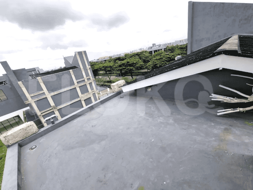 288 sqm, shophouse for rent in Jakarta Garden City, Cakung 1