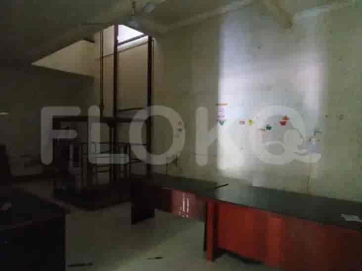 Disewakan Ruko Luas 402 m2 di Cengkareng, Cengkareng - RKR880 4