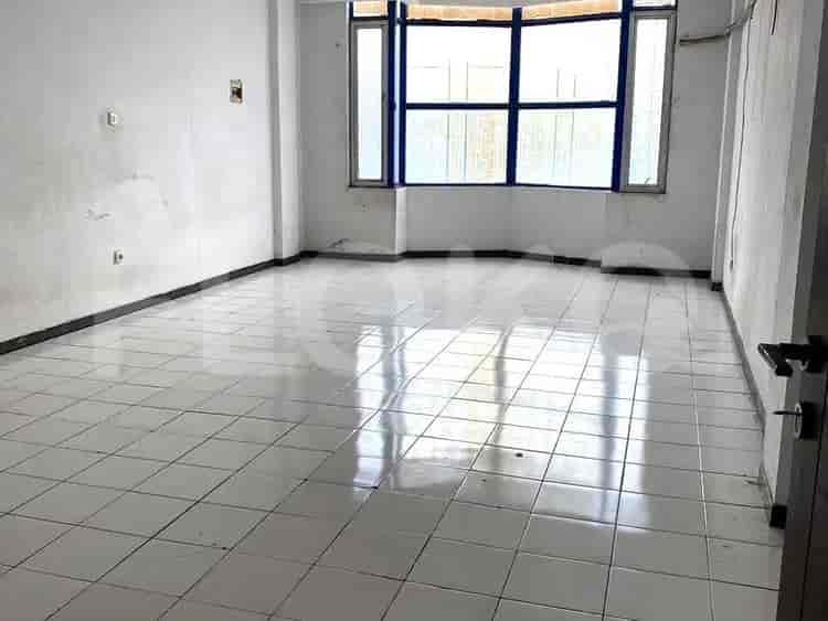 Disewakan Ruko Luas 270 m2 di Taman Palem Lestari, Cengkareng - RKR9c0 4