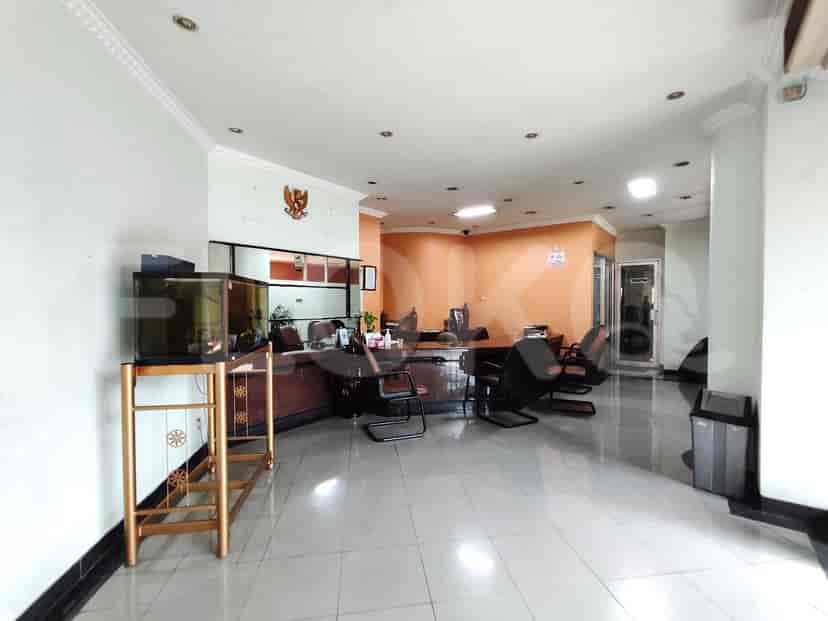 2400 sqm, shophouse for rent in Jalan Ciputat Raya, Pondok Pinang, Near MRT Lebak Bulus, Ciputat 3