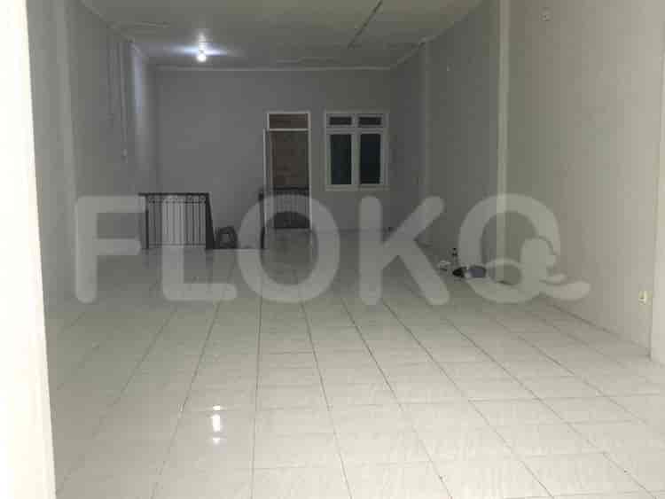 250 sqm, shophouse for rent in Pondok Bambu, Duren Sawit - RKRf36 5