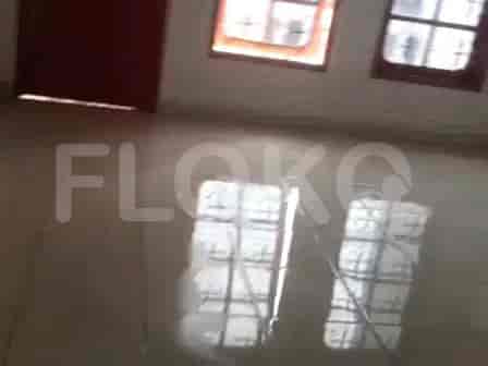 210 sqm, shophouse for rent in Al Wushto, Pondok Bambu, Duren Sawit - RKR81b 2