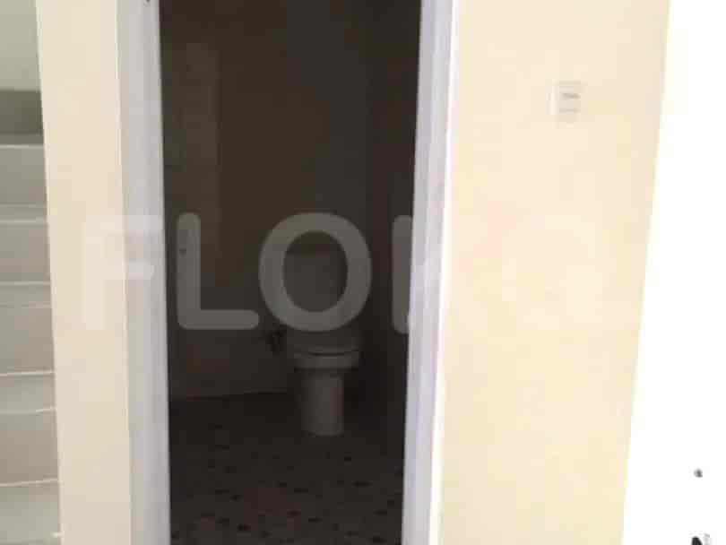 300 sqm, shophouse for rent in Raya Pondok Kelapa, Duren Sawit 4