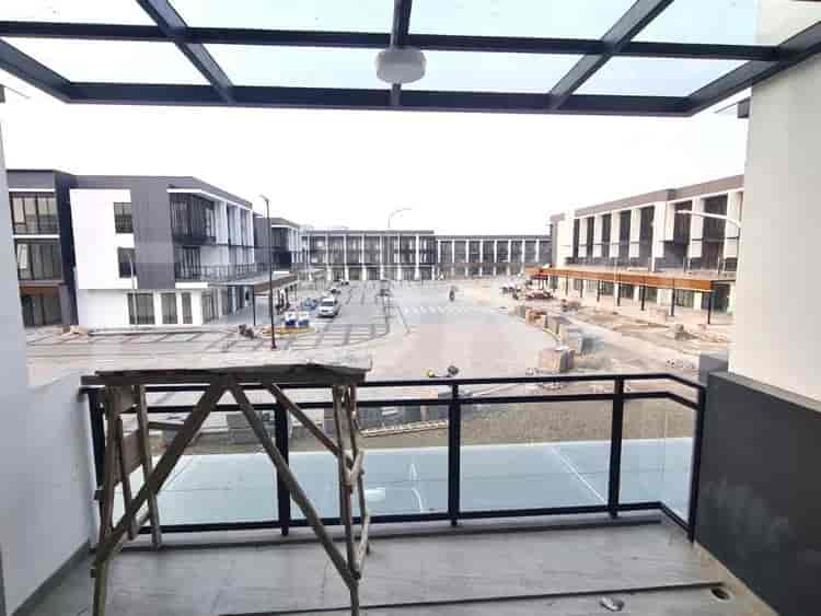 Disewakan Ruko Luas 119 m2 di Gading Serpong Boulevard, Gading Serpong - RKR9e9 5