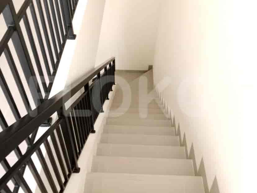149 sqm, shophouse for rent in Hampton Avenue, Gading Serpong 4
