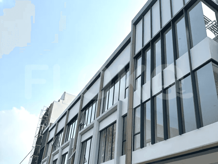 Disewakan Ruko Luas 162 m2 di Cihuni, Gading Serpong - RKRa39 4