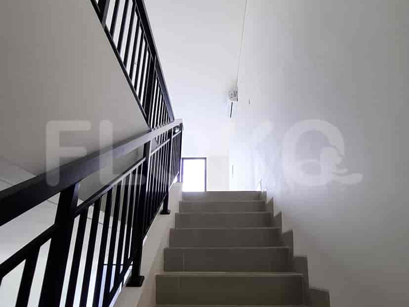 Disewakan Ruko Luas 201 m2 di Gading Serpong, Gading Serpong 2