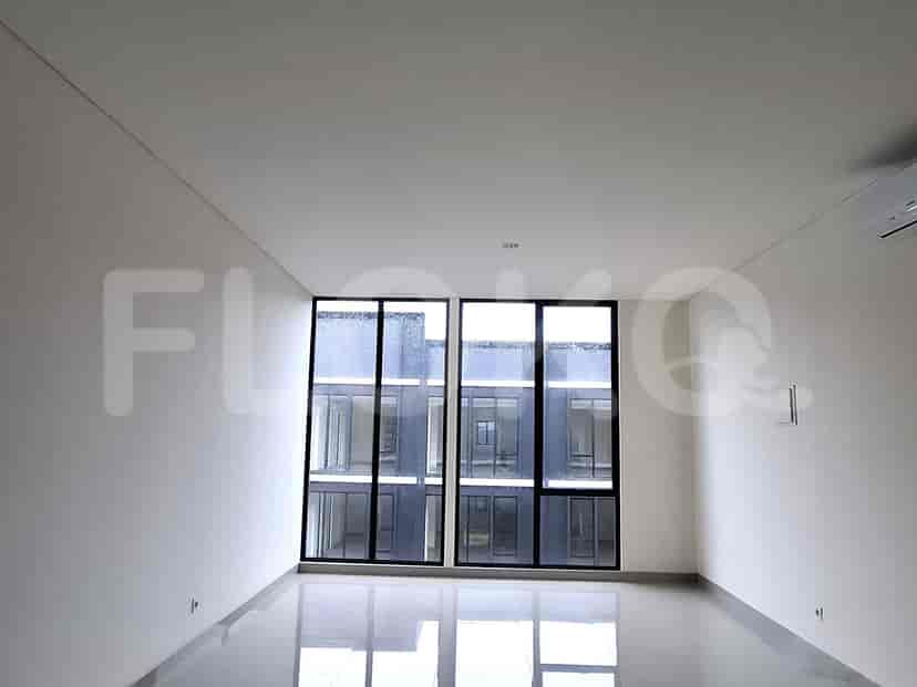 Disewakan Ruko Luas 201 m2 di Gading Serpong, Gading Serpong 4