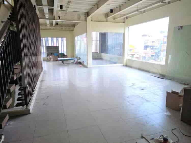 Disewakan Ruko Luas 576 m2 di Serpong, Gading Serpong - RKR02e 4