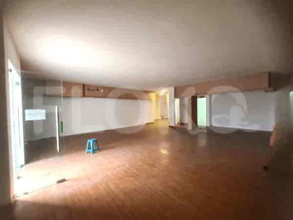 Disewakan Ruko Luas 250 m2 di Gandaria, Gandaria - RKR0ab 2
