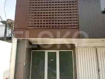 Disewakan Ruko Luas 160 m2 di Gandaria, Gandaria - RKR602 1