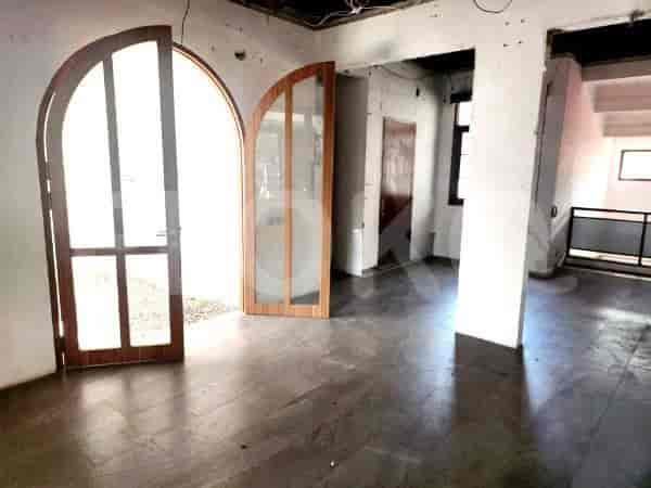 Disewakan Ruko Luas 300 m2 di Gandaria, Gandaria - RKRcf1 3