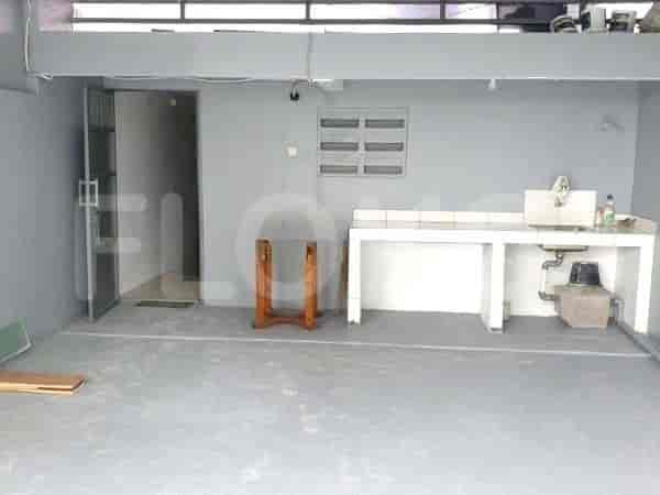 Disewakan Ruko Luas 367 m2 di Gandaria, Gandaria - RKR11d 2