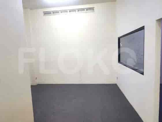 Disewakan Ruko Luas 500 m2 di Kramat Pela, Gandaria - RKR3ed 6