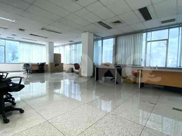 Disewakan Ruko Luas 1600 m2 di Wisma Gandaria, Gandaria - RKR057 20
