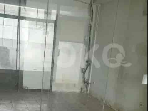 615 sqm, shophouse for rent in Kedoya Center, Kebon Jeruk - RKR25f 3