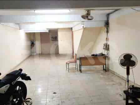 Disewakan Ruko Luas 157 m2 di Taman Cosmos, Kedoya - RKRaad 3