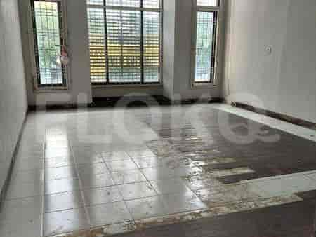 120 sqm, shophouse for rent in Hybrida Raya, Kelapa Gading - RKR547 4